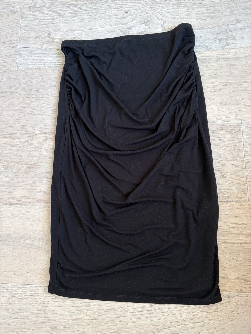 Isabella Oliver Black Ruched Pencil Skirt